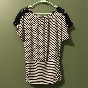 iZ Byer Black and White Striped Shirt Juniors Med